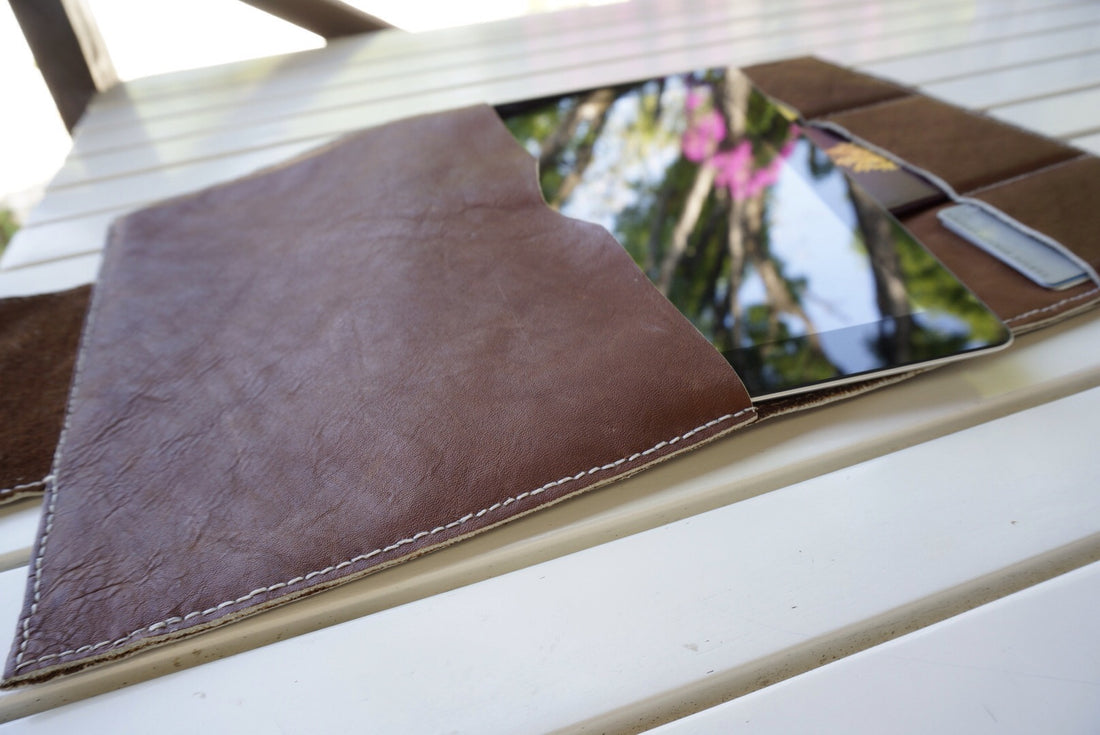 SEWN - Second hand sewn leather project: Travel Ipad Case
